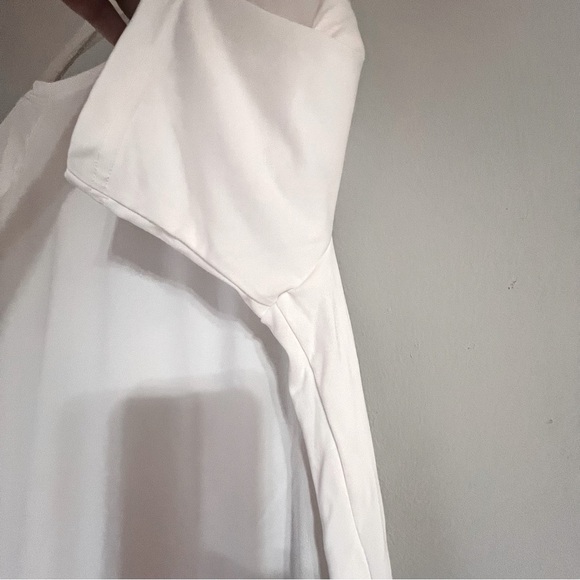 Under Armour Boys XL Tech Hybrid Dri-Fit Loose Cool White Green Black TShirt NWT - Picture 9 of 15